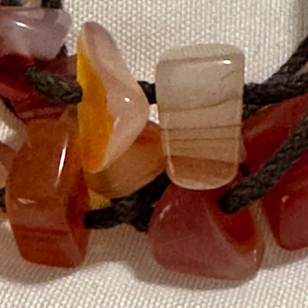 Faux stone pull string bracelet - Picture 4 of 4